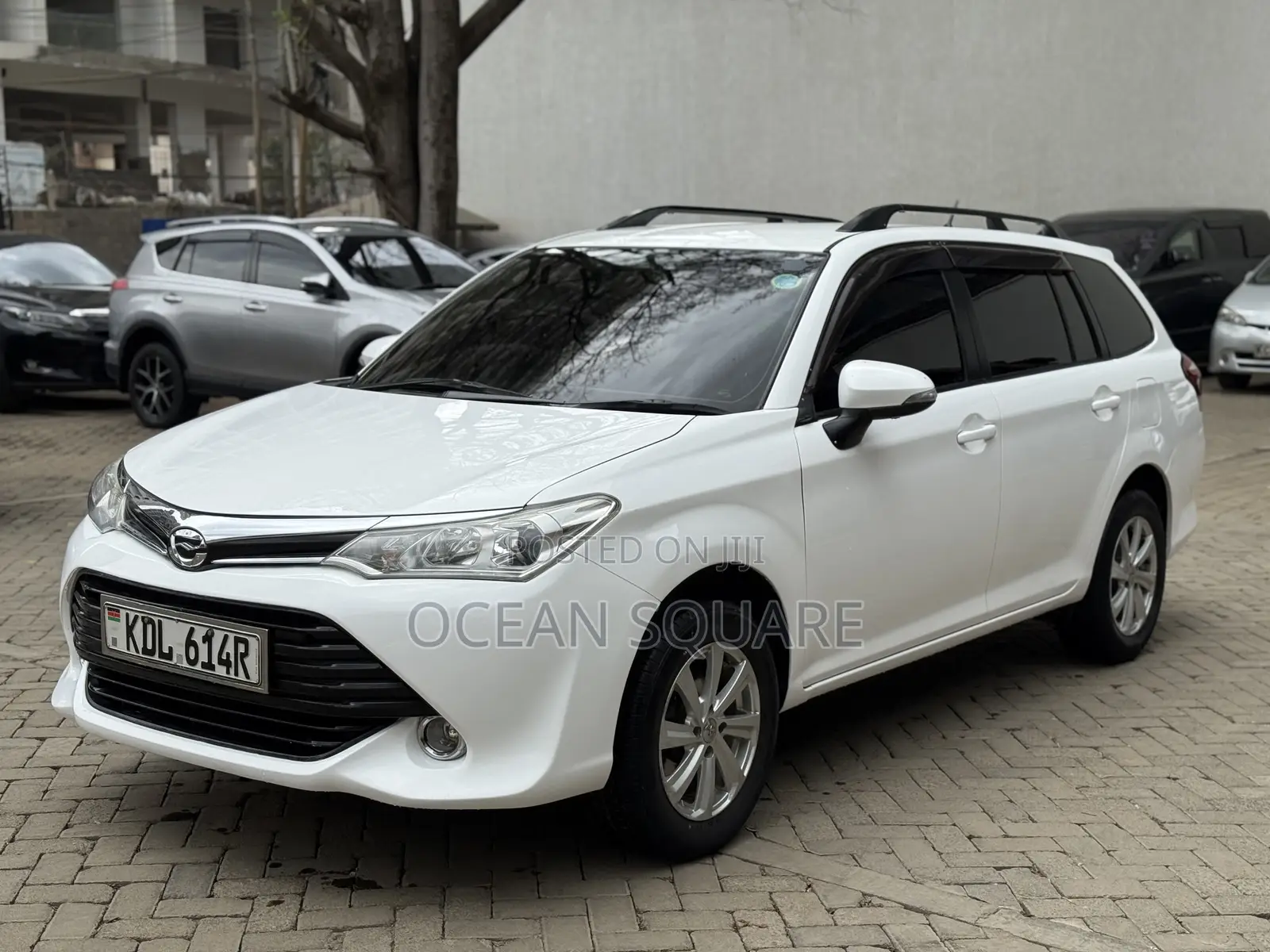 Toyota Corolla Fielder 1.5 Petrol FWD 2016 White