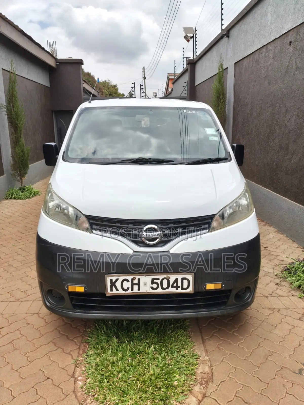 Nissan NV200 2009 White
