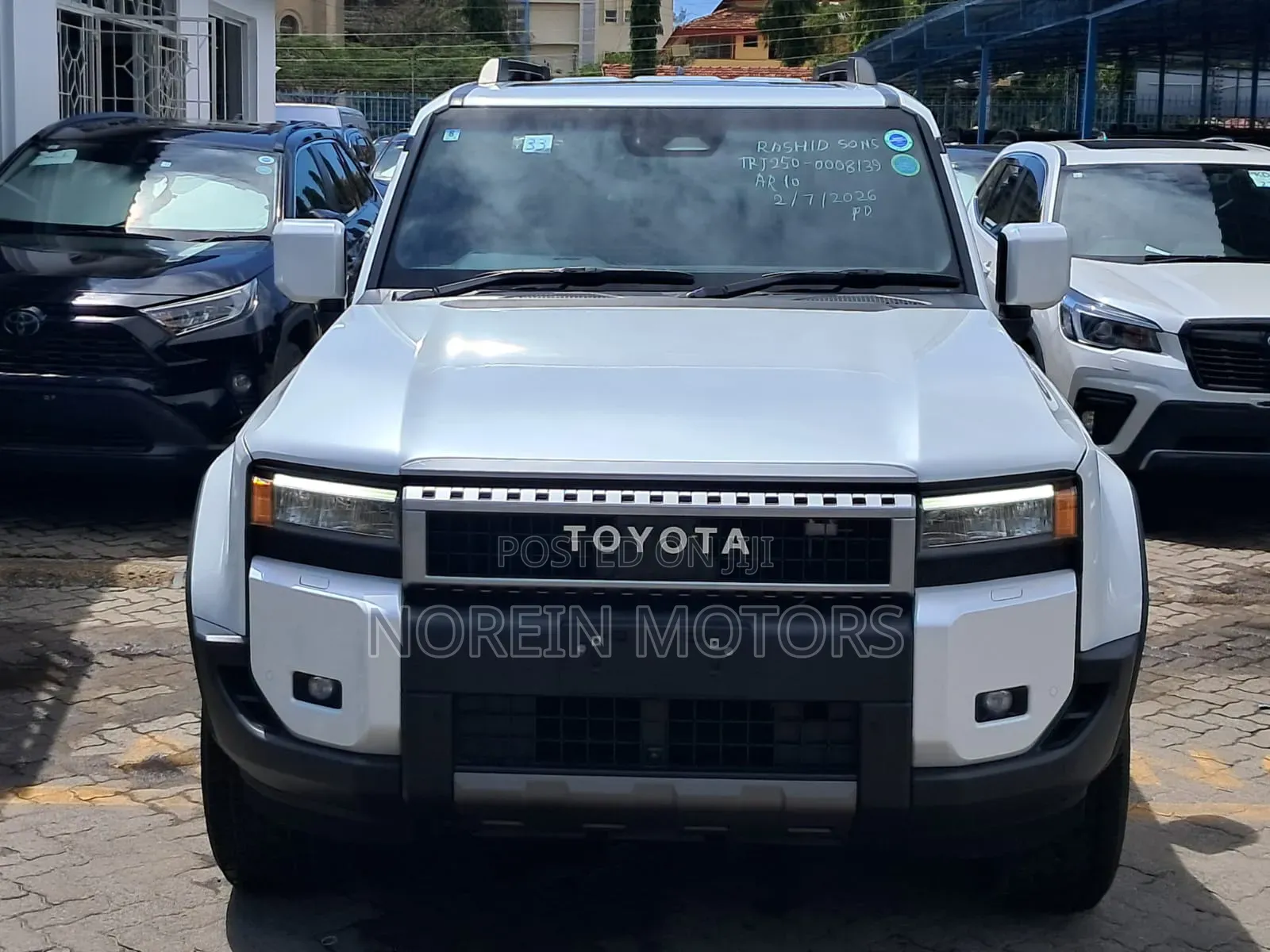 Toyota Land Cruiser Prado 2.7 2024 White