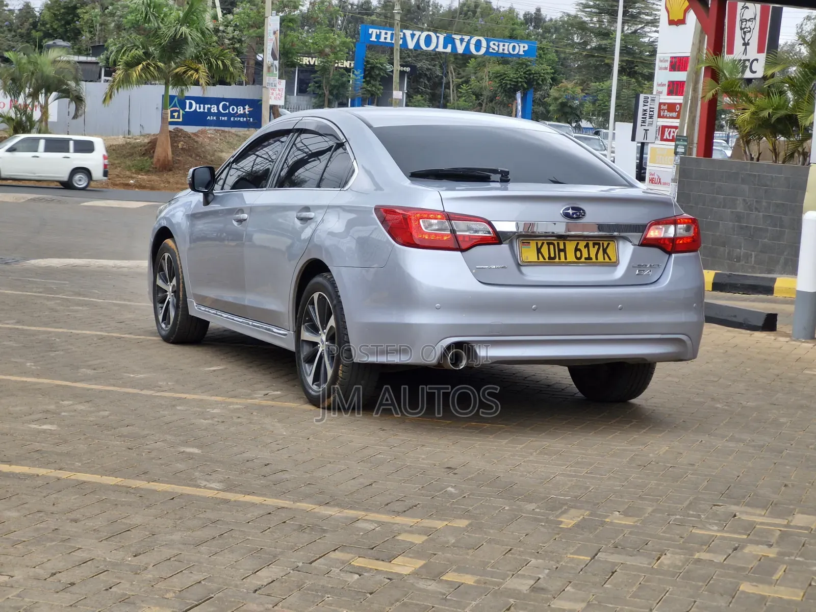 Subaru Legacy 2.5i 4dr Sedan AWD (2.5L 4cyl 6M) 2014 Silver