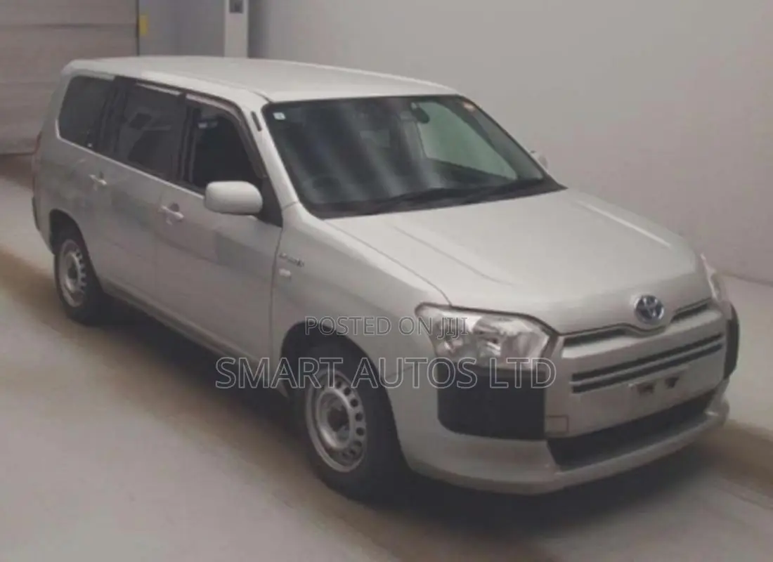 Toyota Succeed 2019 Silver