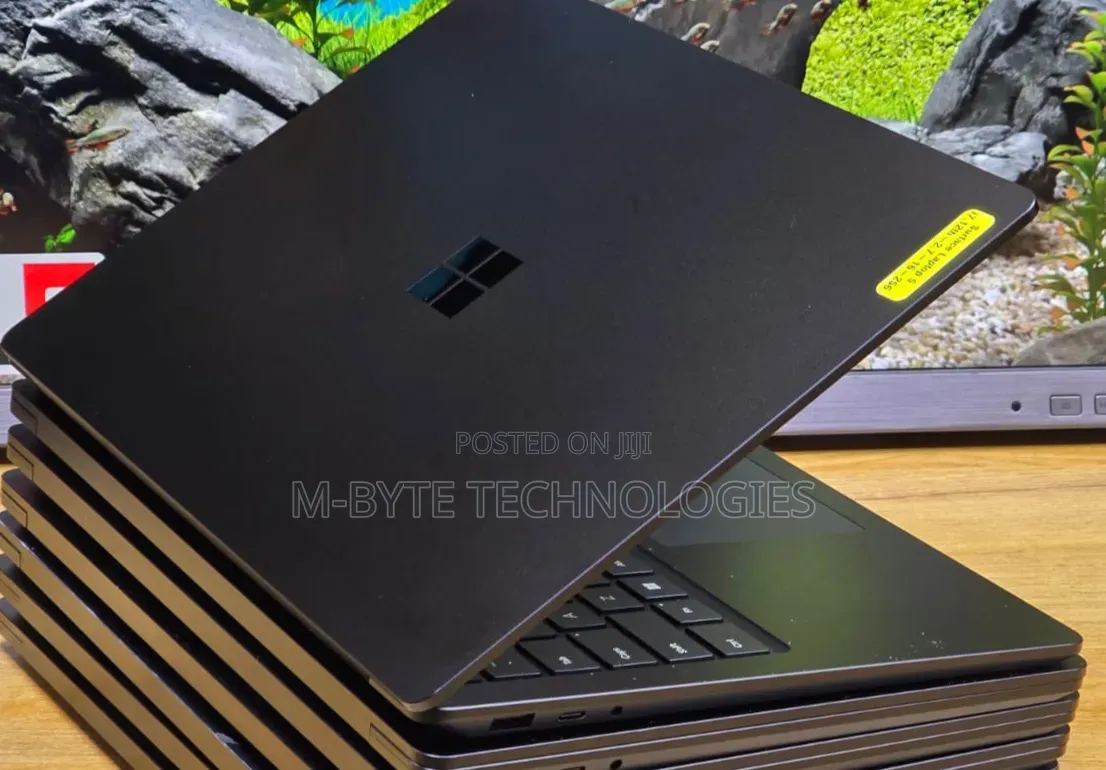 Laptop Microsoft Surface Book 16GB Intel Core i7 SSD 256GB