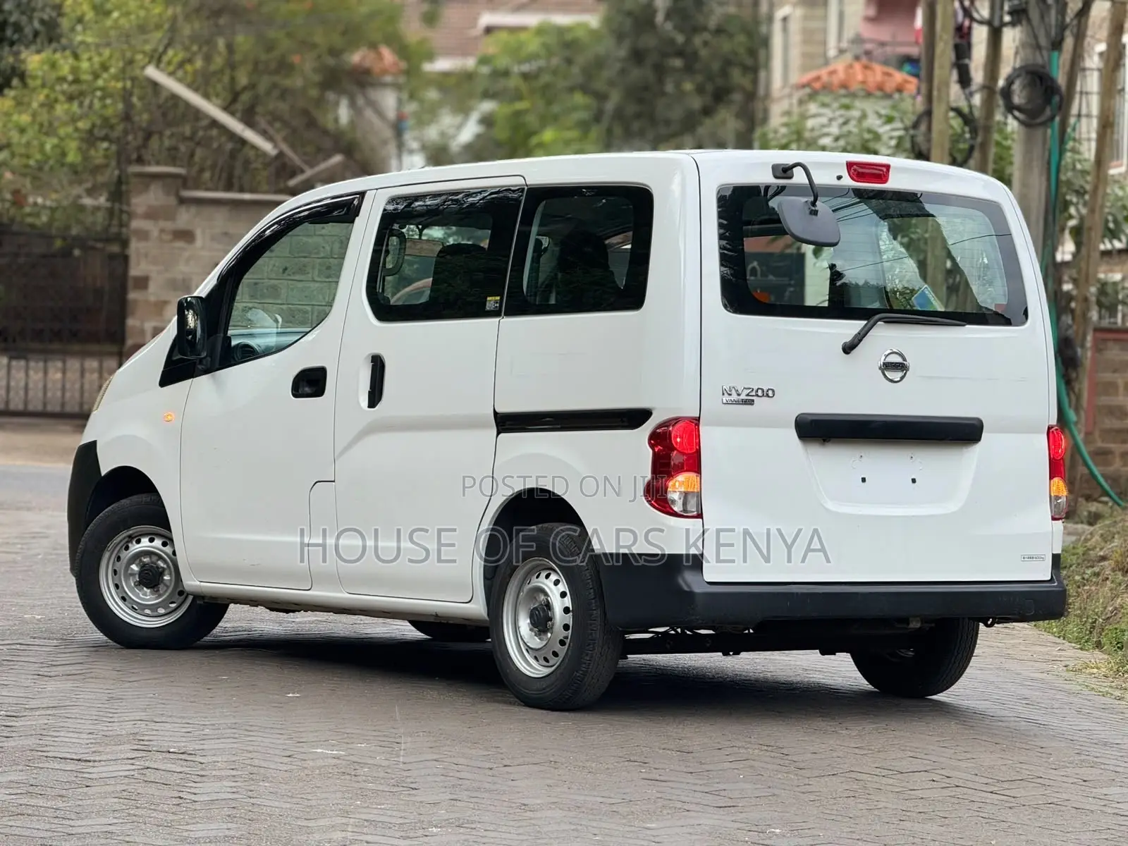Nissan NV350 2019 White