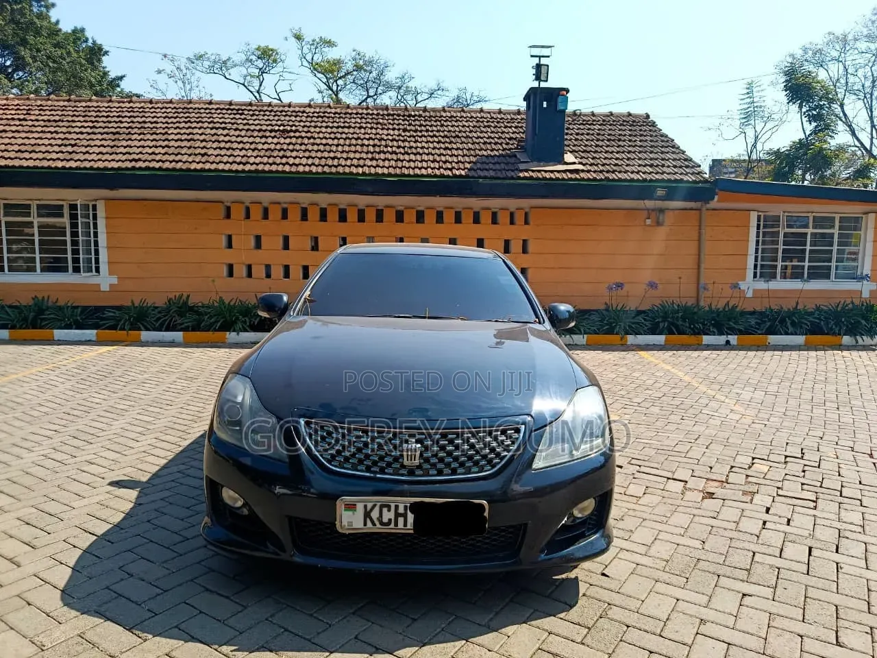 Toyota Crown 2009 Black