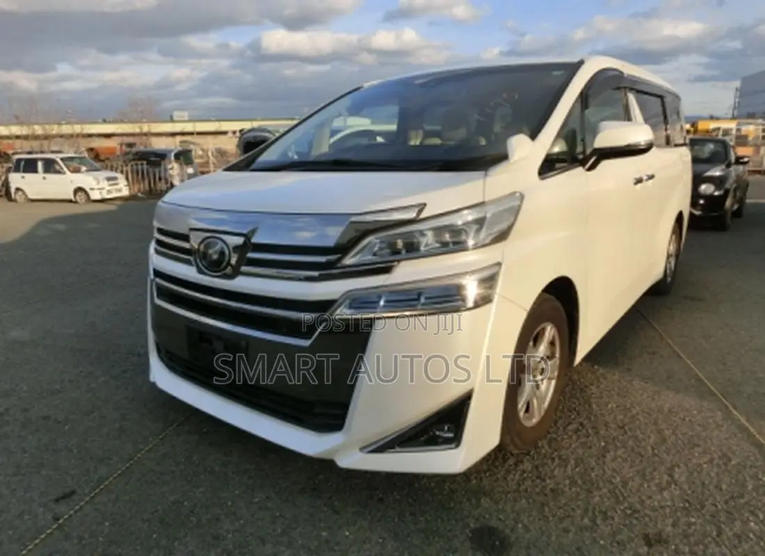 Toyota Vellfire 2.5 Z 2018 White