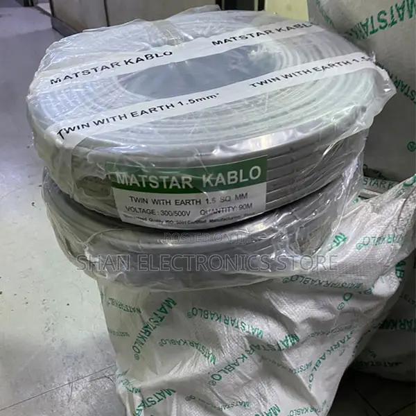 MatStar 90M 2.5mm Twin Earth Electrical Cable Durable PVC Wiring Wire