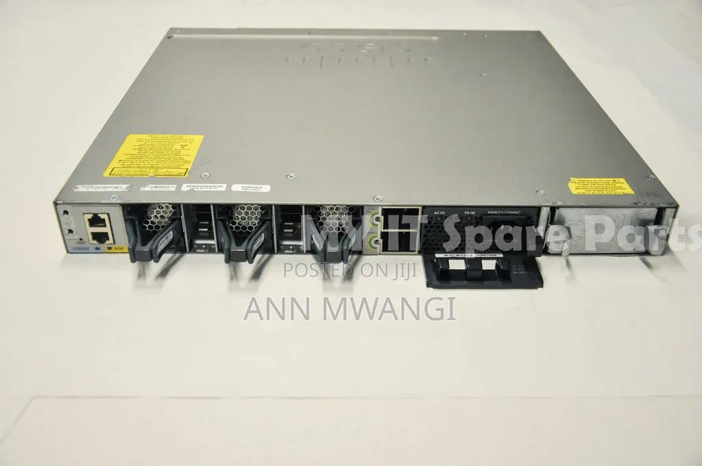 9300 48 Poe Cisco Switch