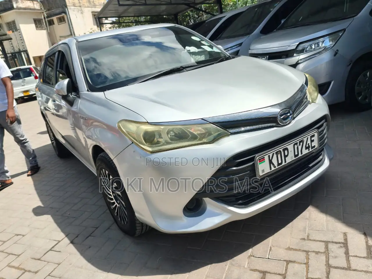 Toyota Corolla Fielder 2015 Silver