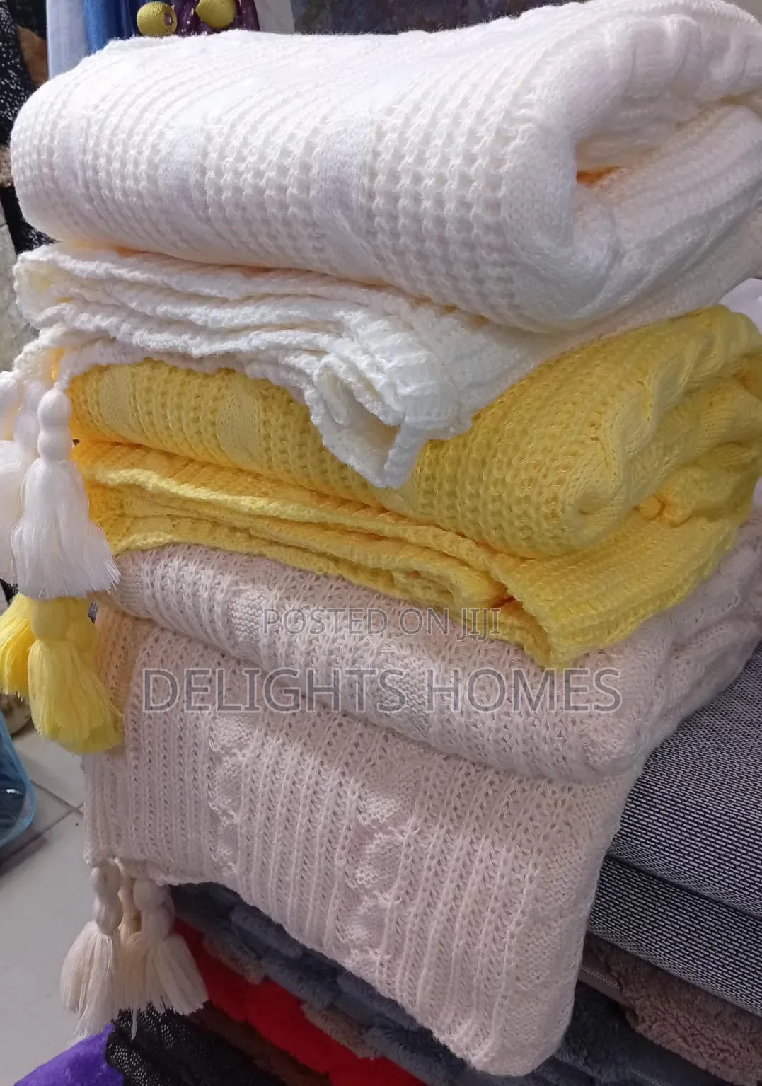 Modern Woven Throw Blankets-Sc