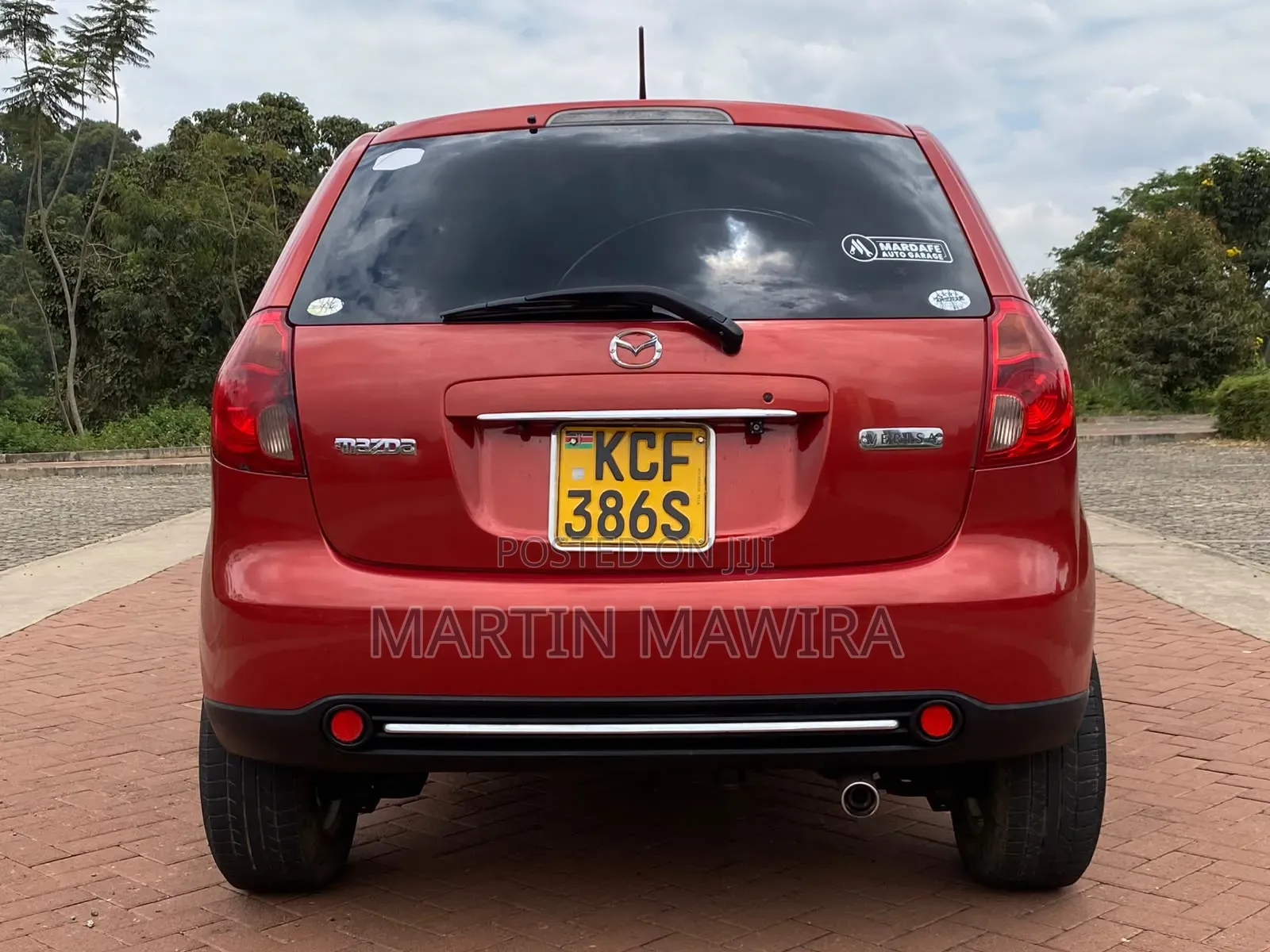 Mazda Verisa 2008 Orange