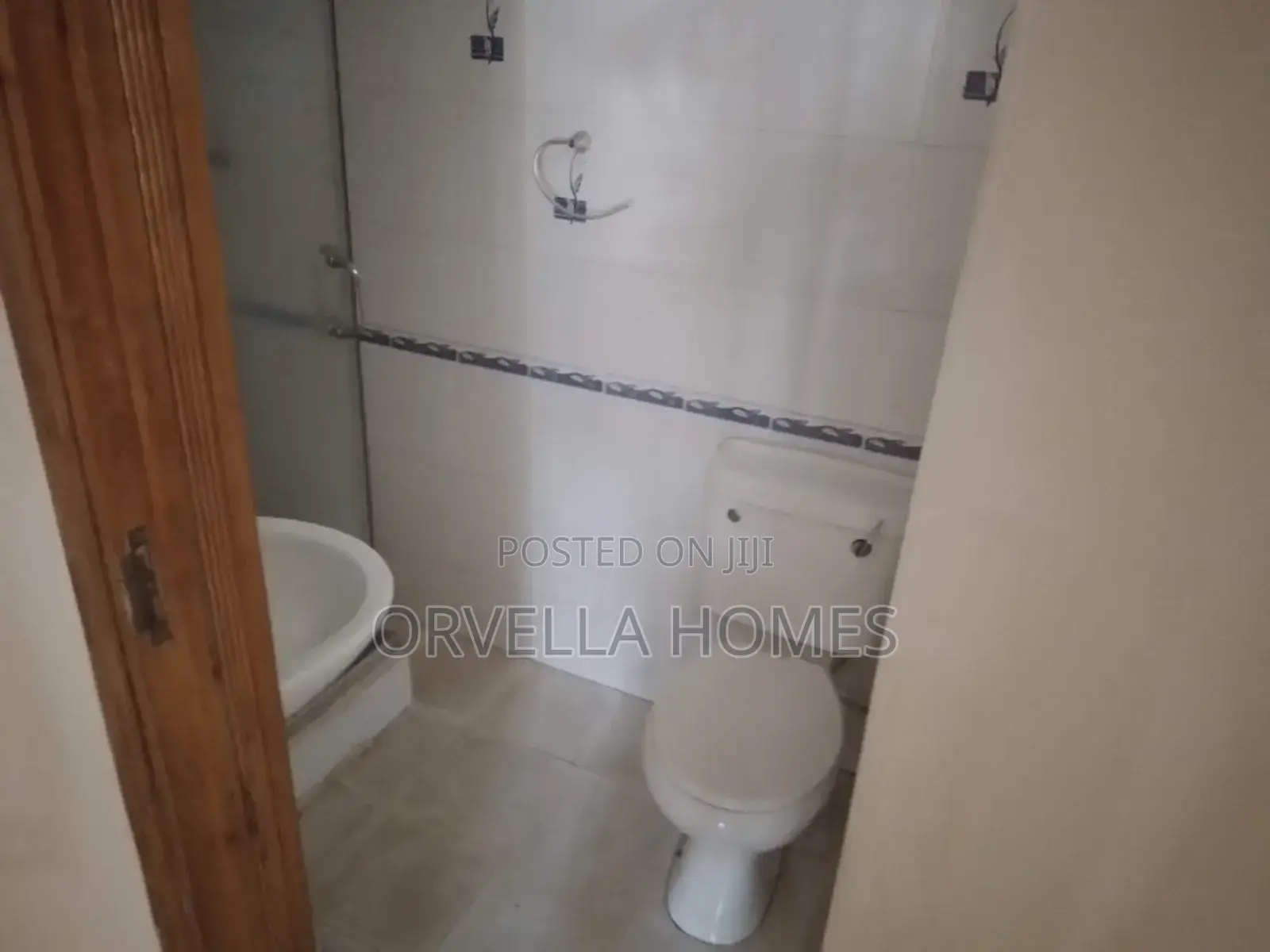3bdrm Apartment in Riara Road, Hurlingham for rent