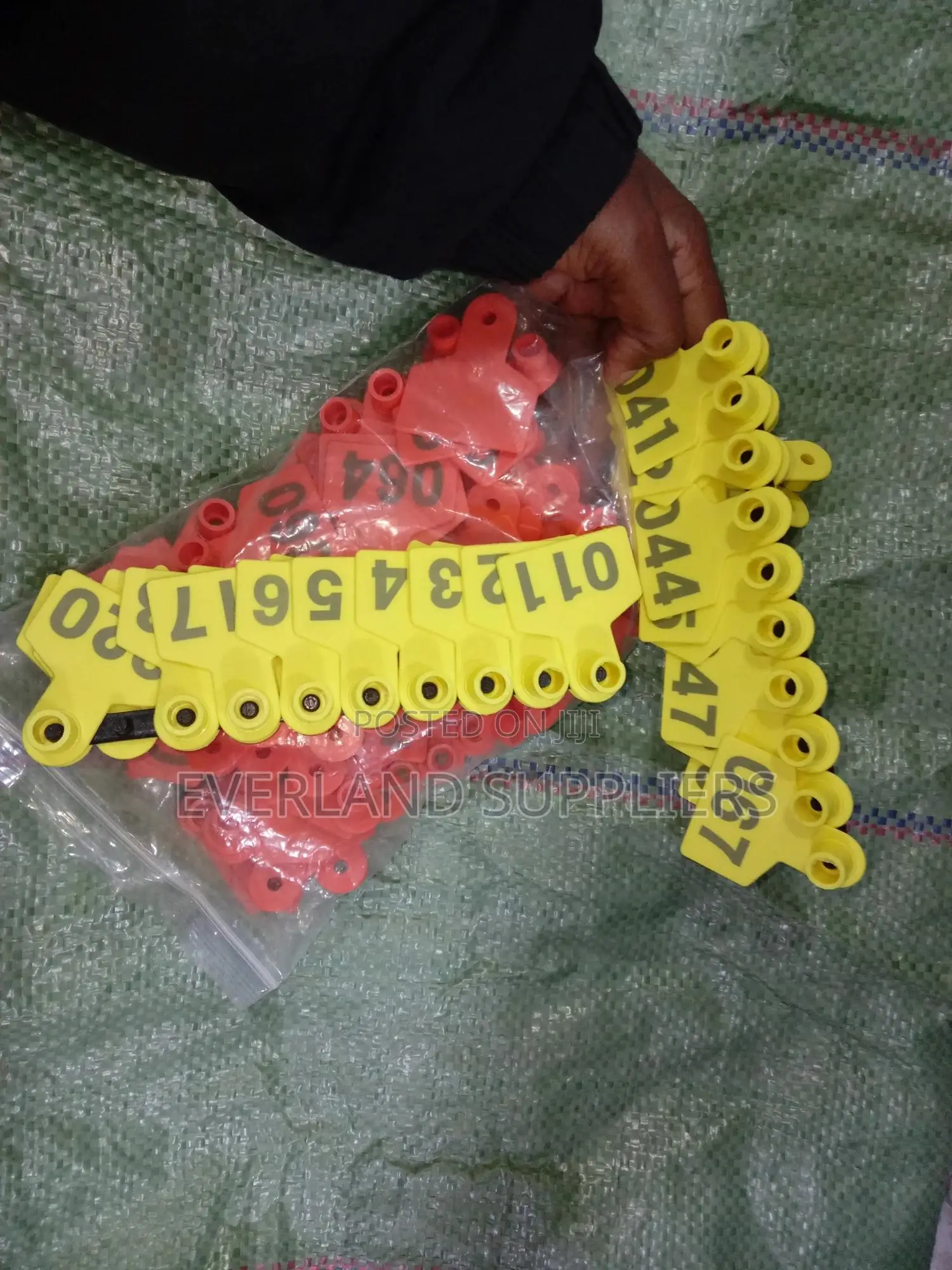 Ear Tags - Identification a Set