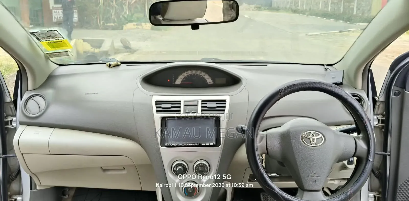 Toyota Belta 2010 Silver