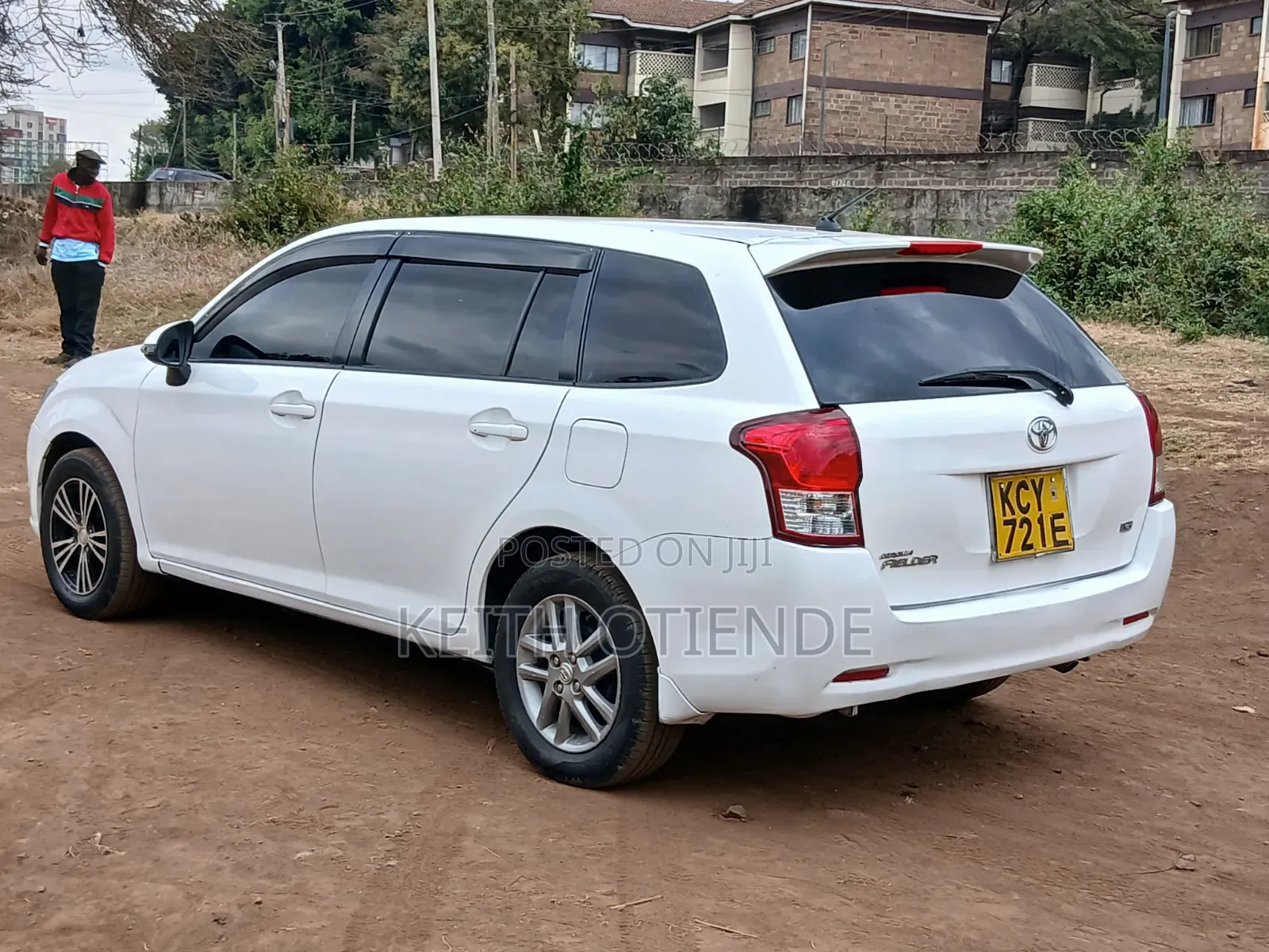 Toyota Corolla Fielder 1.5 Petrol FWD 2013 White