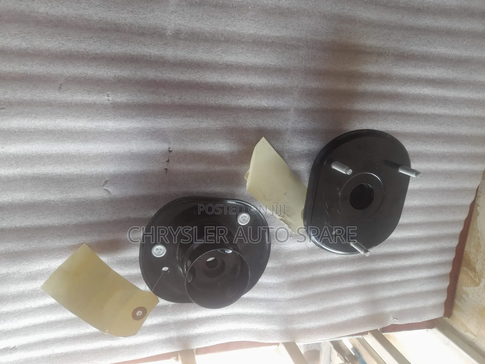 Jeep Grand Cherokee Wk2 Shock Absorber Mounting