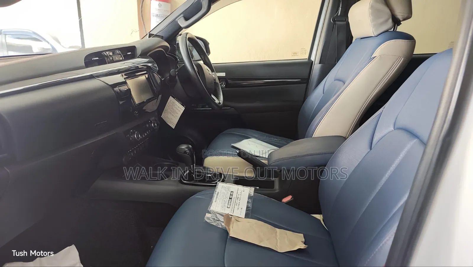 Toyota Hilux 2019 White
