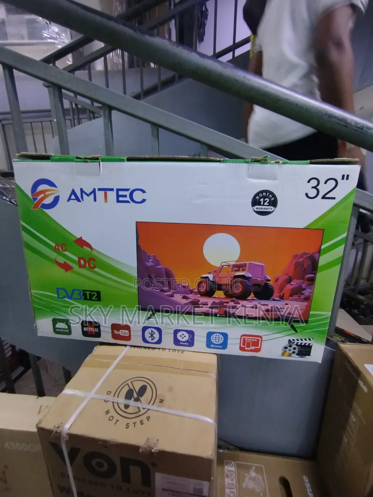 Amtec 32 Inch Smart TV AC-Dc