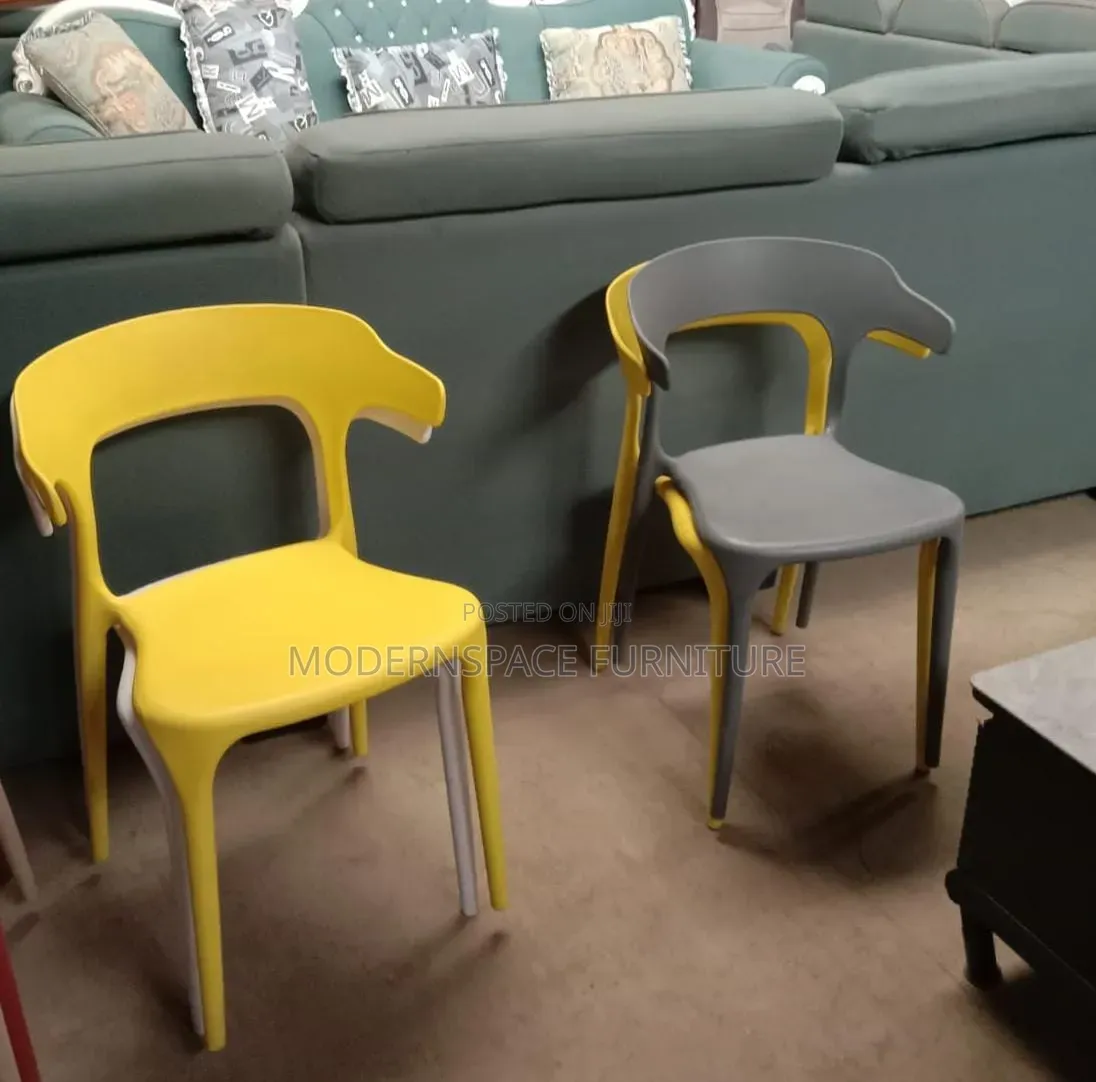 Plastic Stackable Chairs