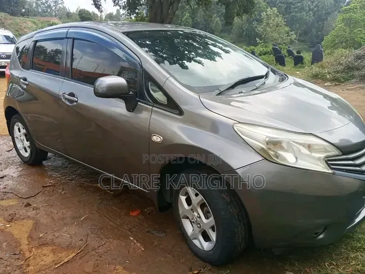 Nissan Note 1.4 2011 Gray