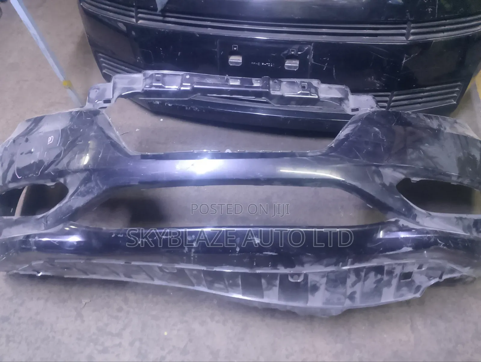 Honda Vezel Front Bumper