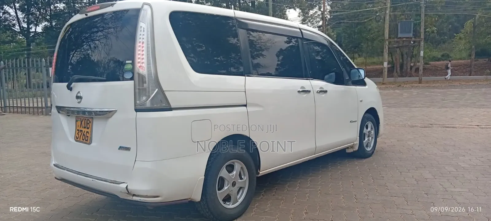 Nissan Serena 2013 White