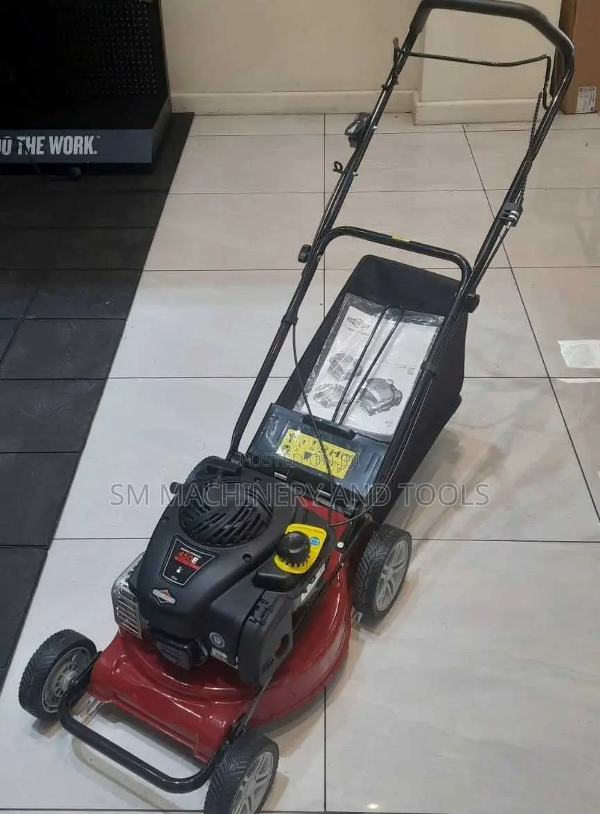 Briggs and Stratton Lawn Mower 16 Inches 125cc 3.5hp HANDPUSH