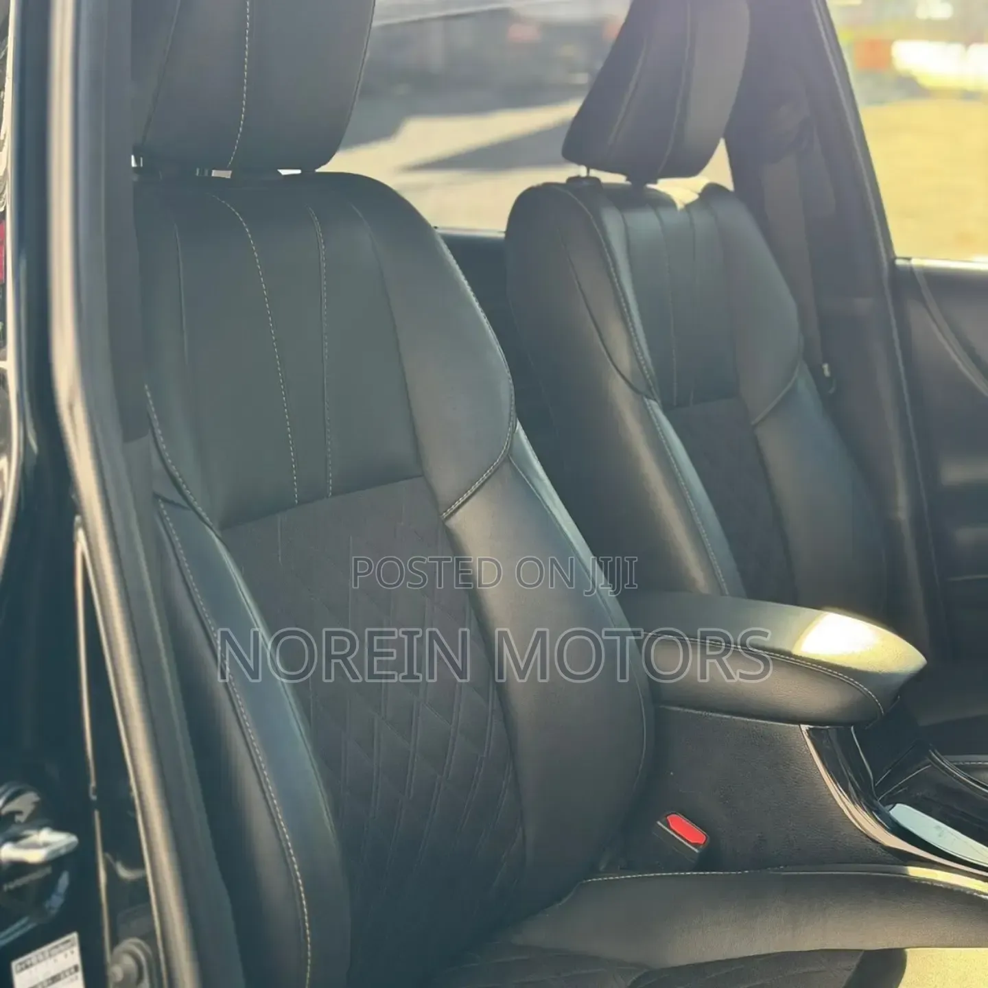 Toyota Harrier 2.0 2019 Black