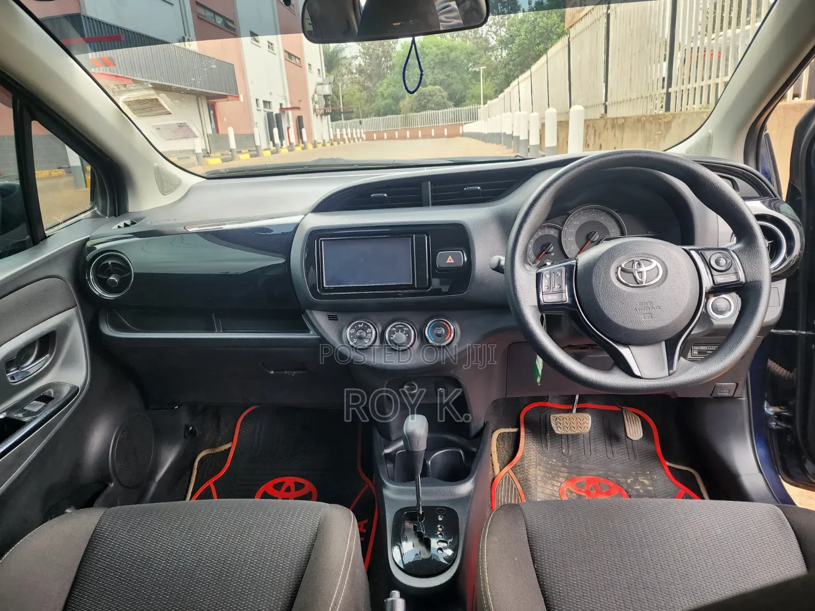 Toyota Vitz 1.3 FWD 5dr 2019 Blue