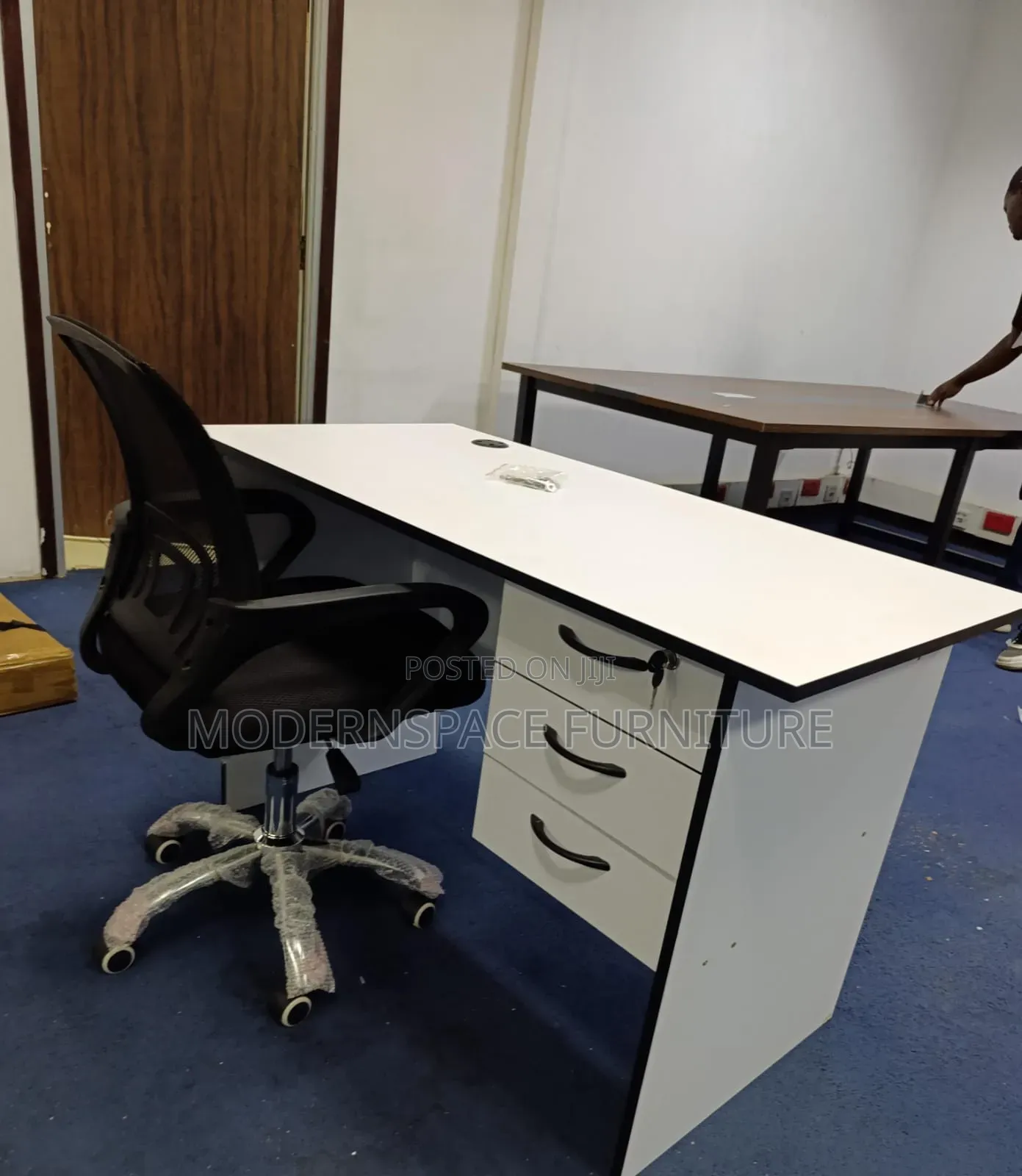 White Office Table and Chairs (Set)