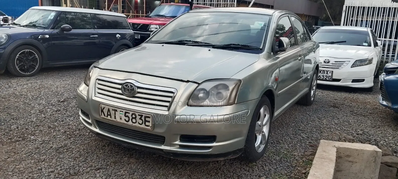Toyota Avensis Verso Automatic 2004 Silver
