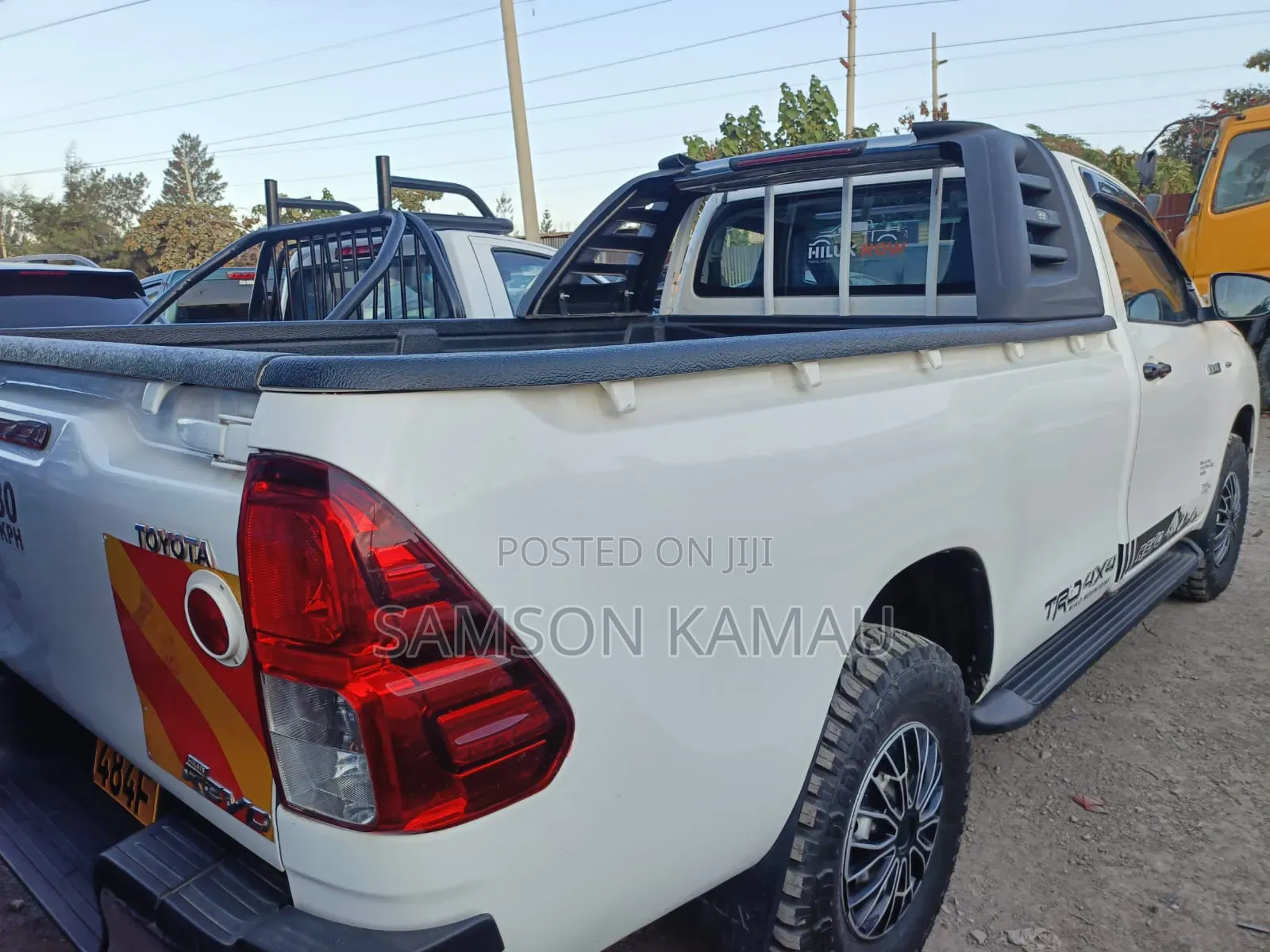 Toyota Hilux 2018 White