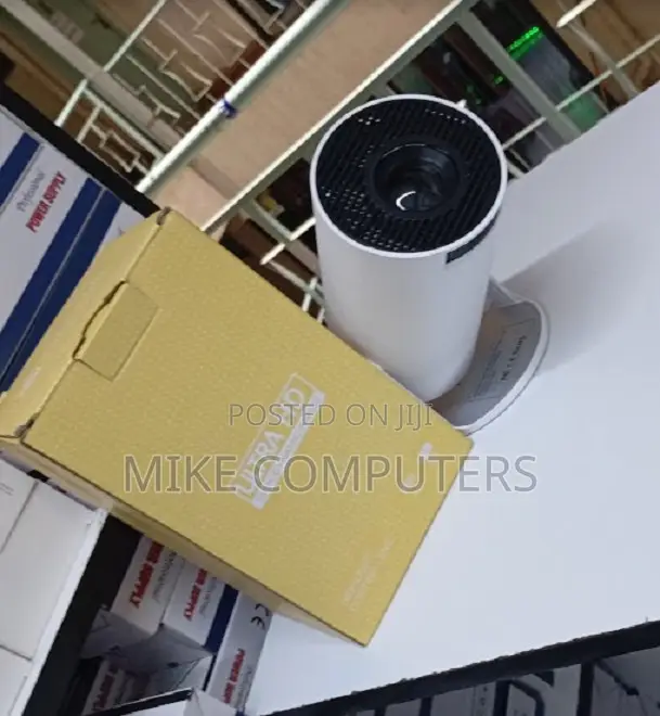 HY300 Mini LED Video Projector!!HY300 Mini LED Video Projector