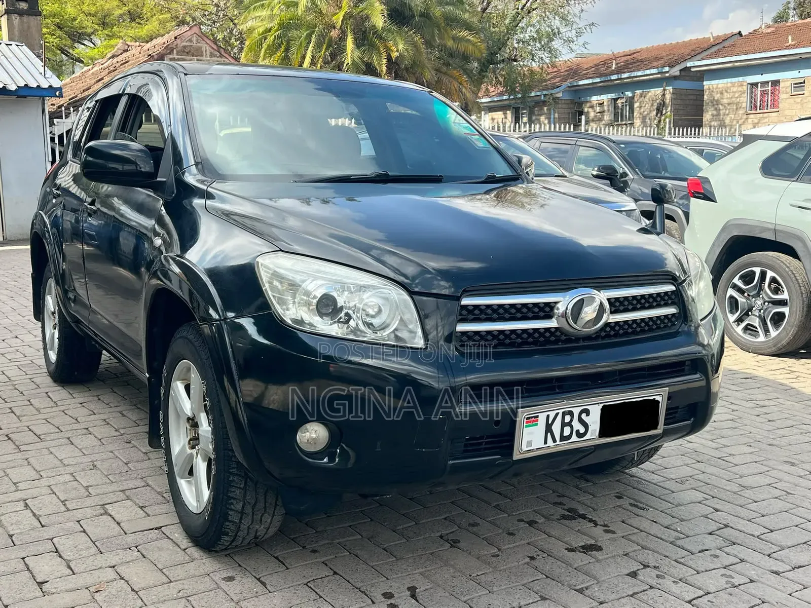 Toyota RAV4 2005 White