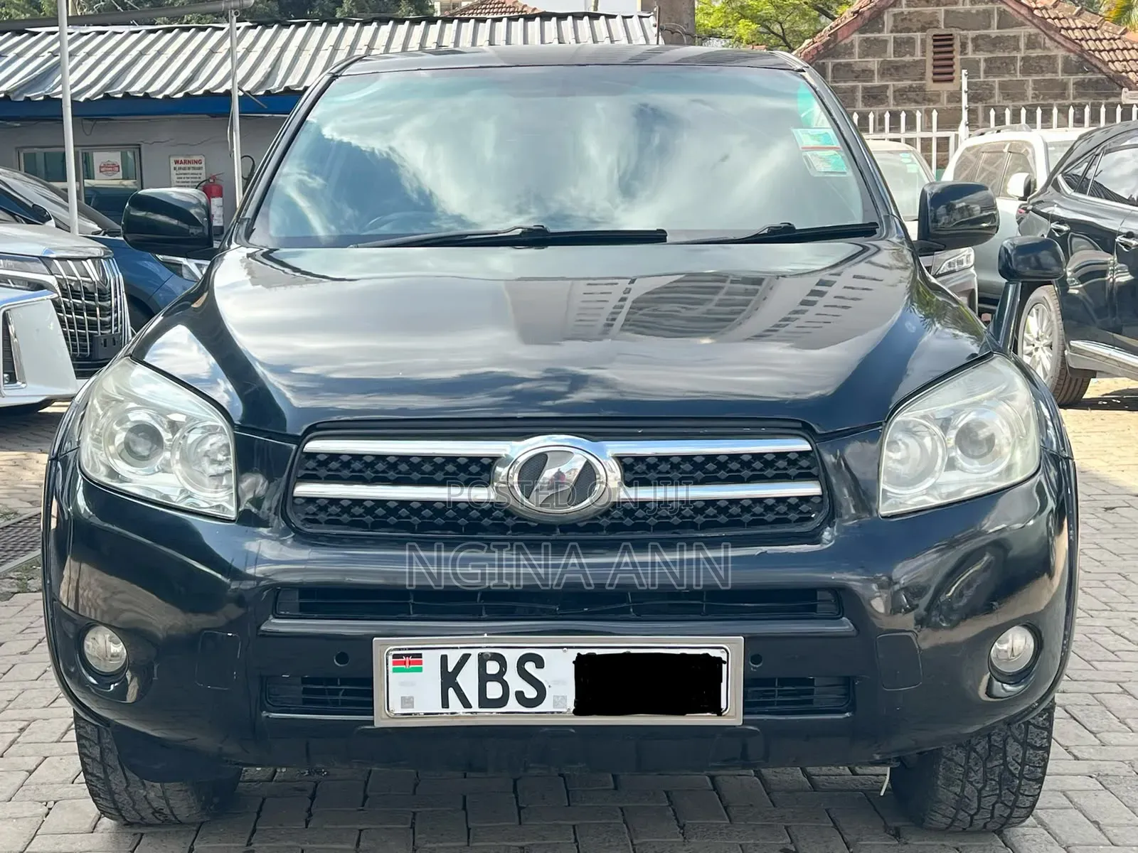 Toyota RAV4 2005 White