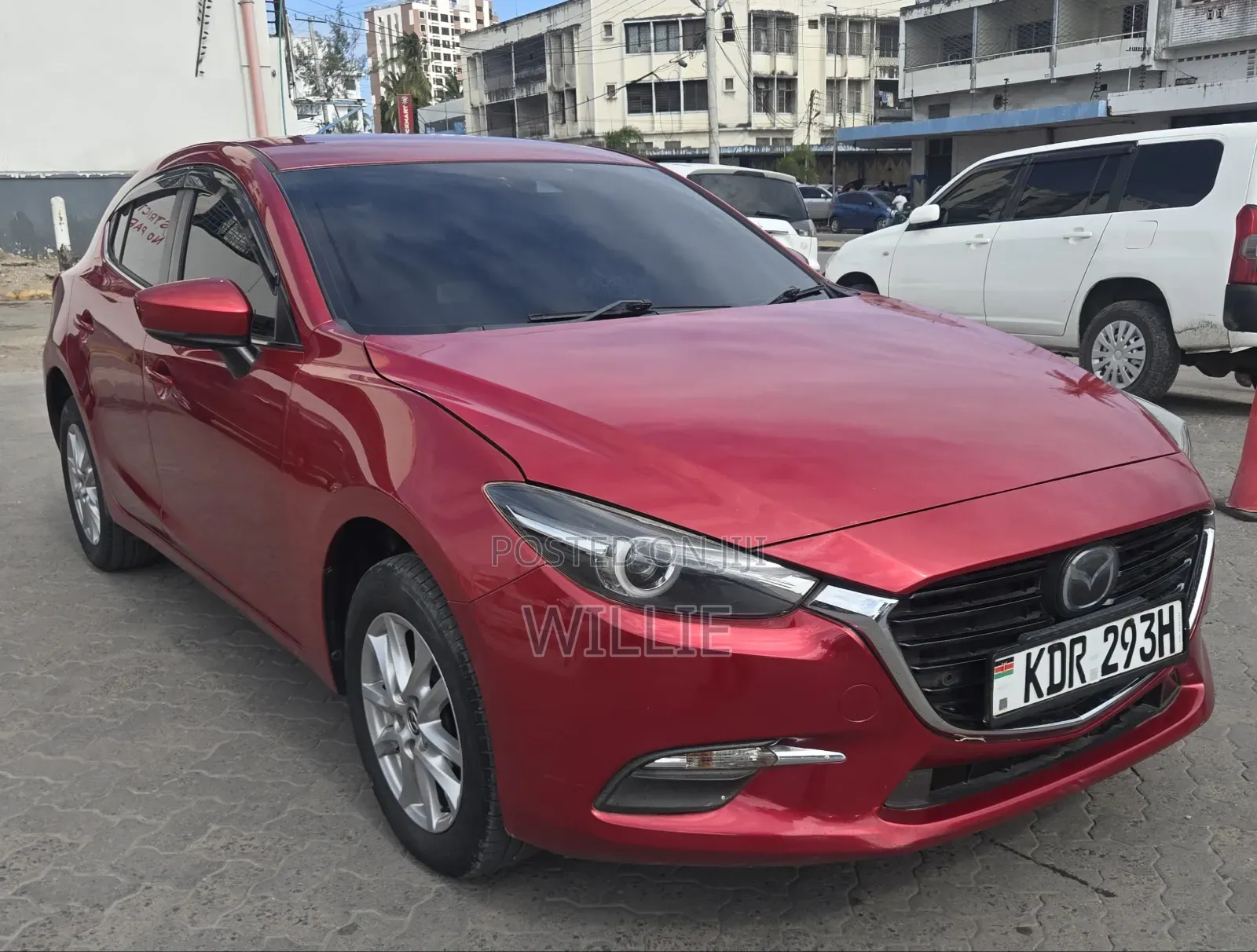 Mazda Axela 2017 Red