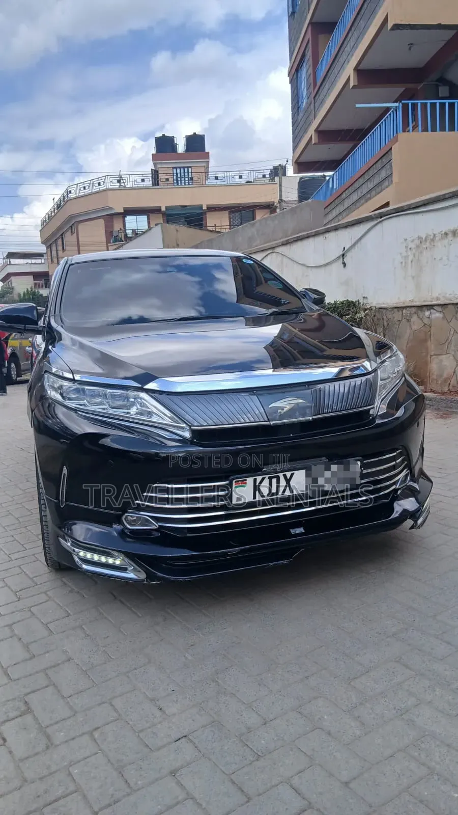 Toyota - Harrier Black