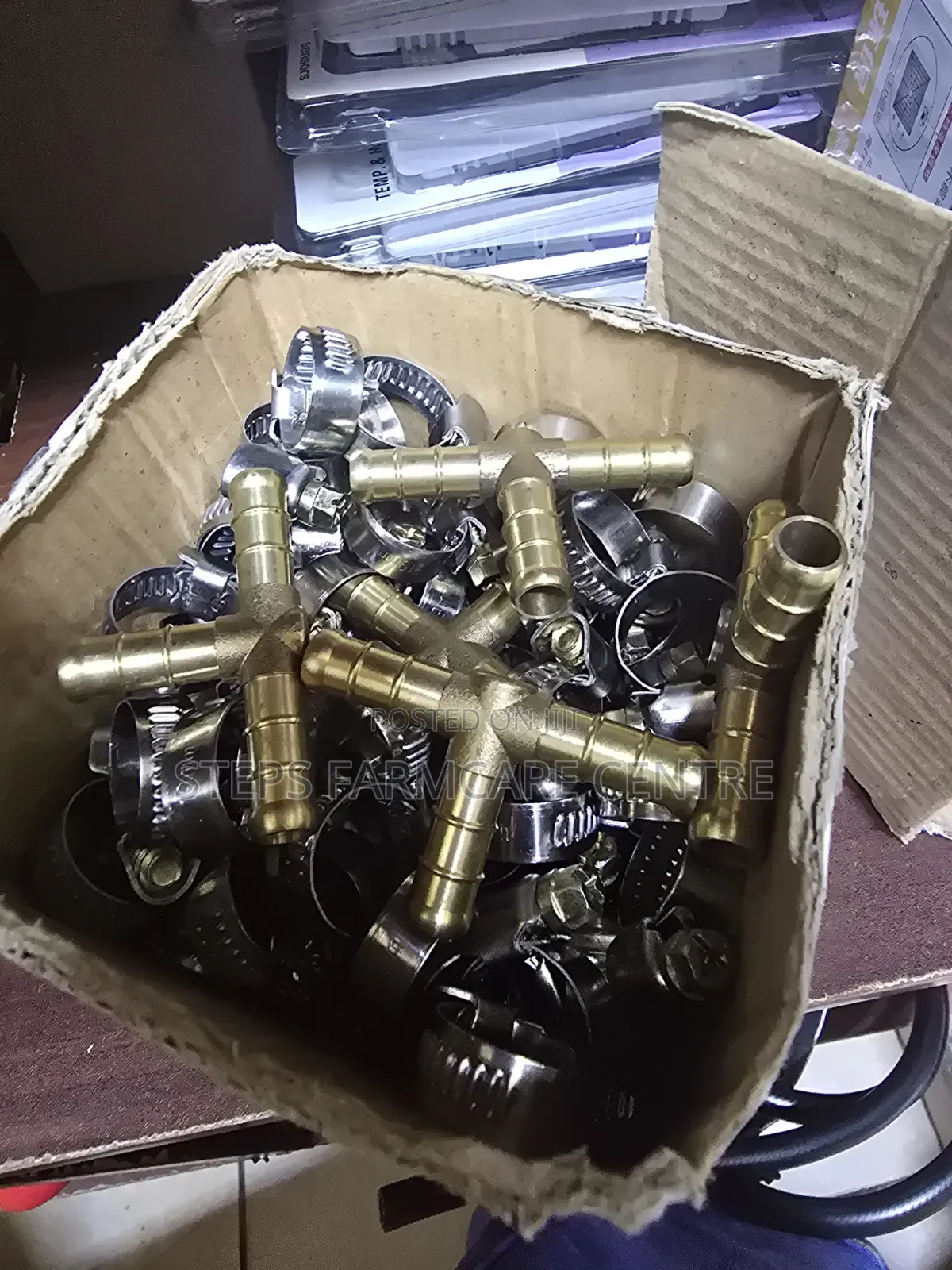 Metallic Gas Pipe T Connector
