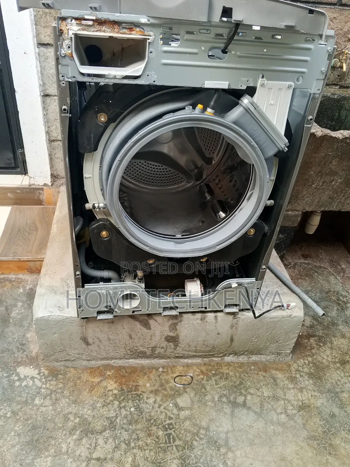 Washing Machine Repair Tech