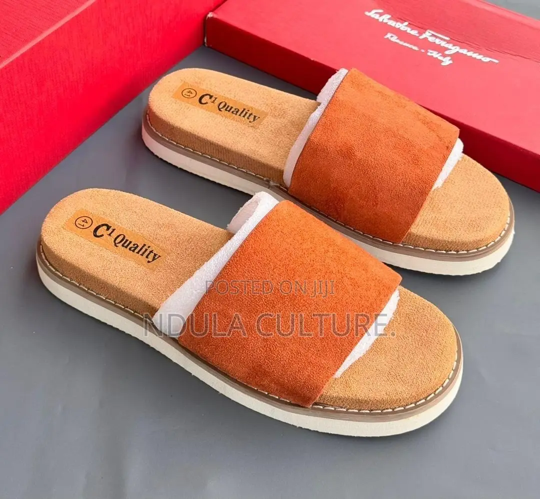 C1 Quality Slide Sandals