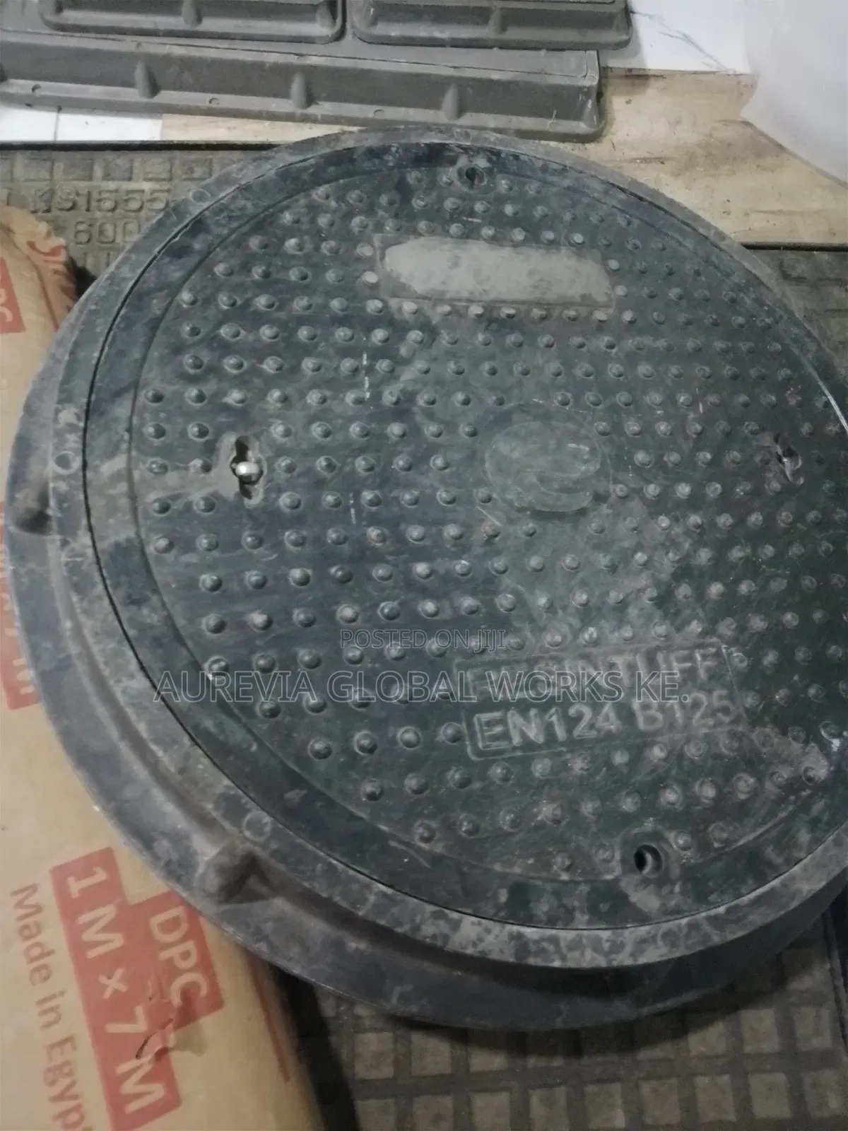 Resin Tuff Manhole Cover