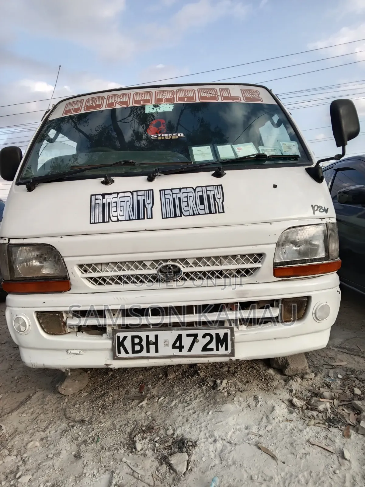 Toyota HiAce 2007 White