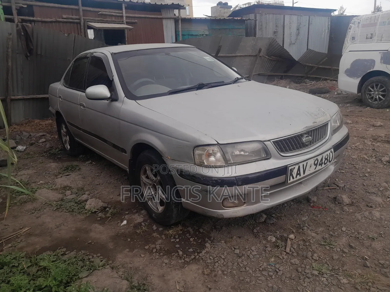 Nissan FB15 2001 Silver