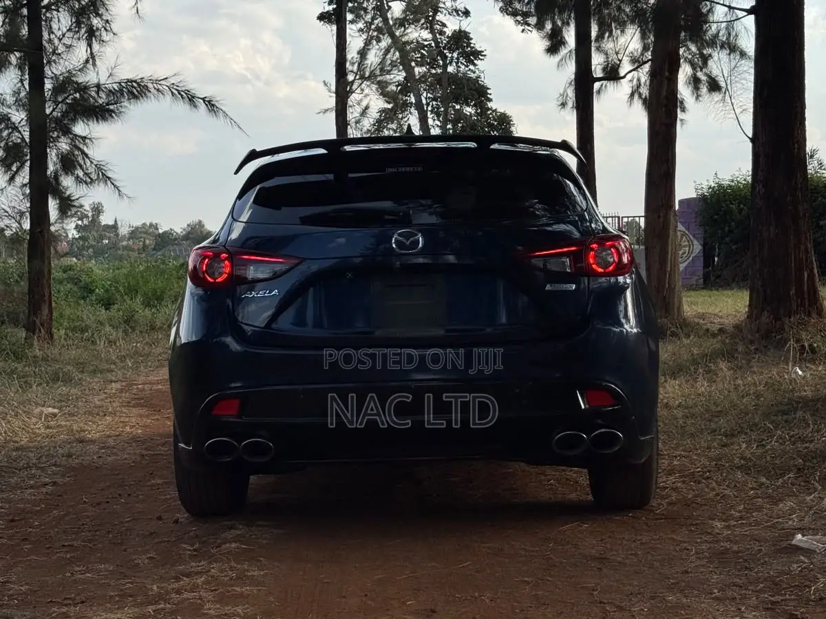 Mazda Axela 2016 Matt Black