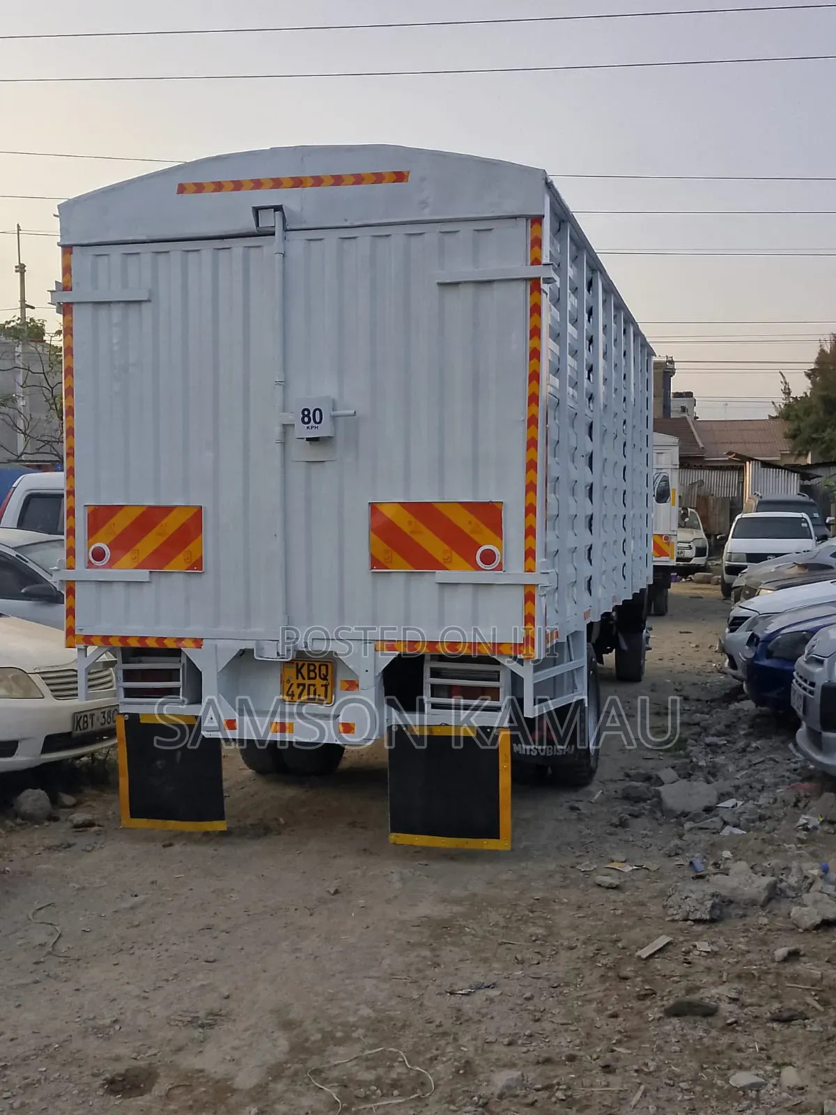 Mitsubishi FH Lorry