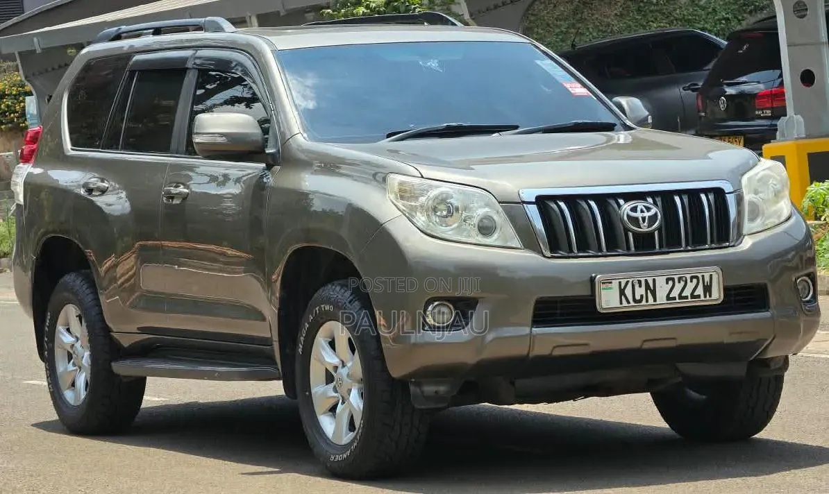 Toyota Land Cruiser Prado 2014