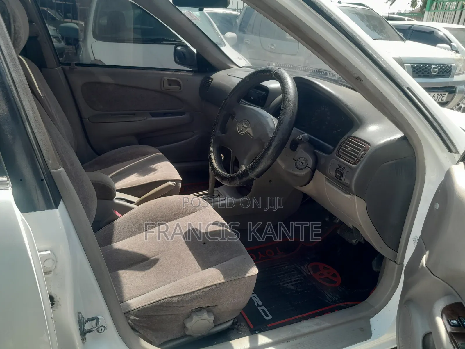 Toyota Corolla 2002 White