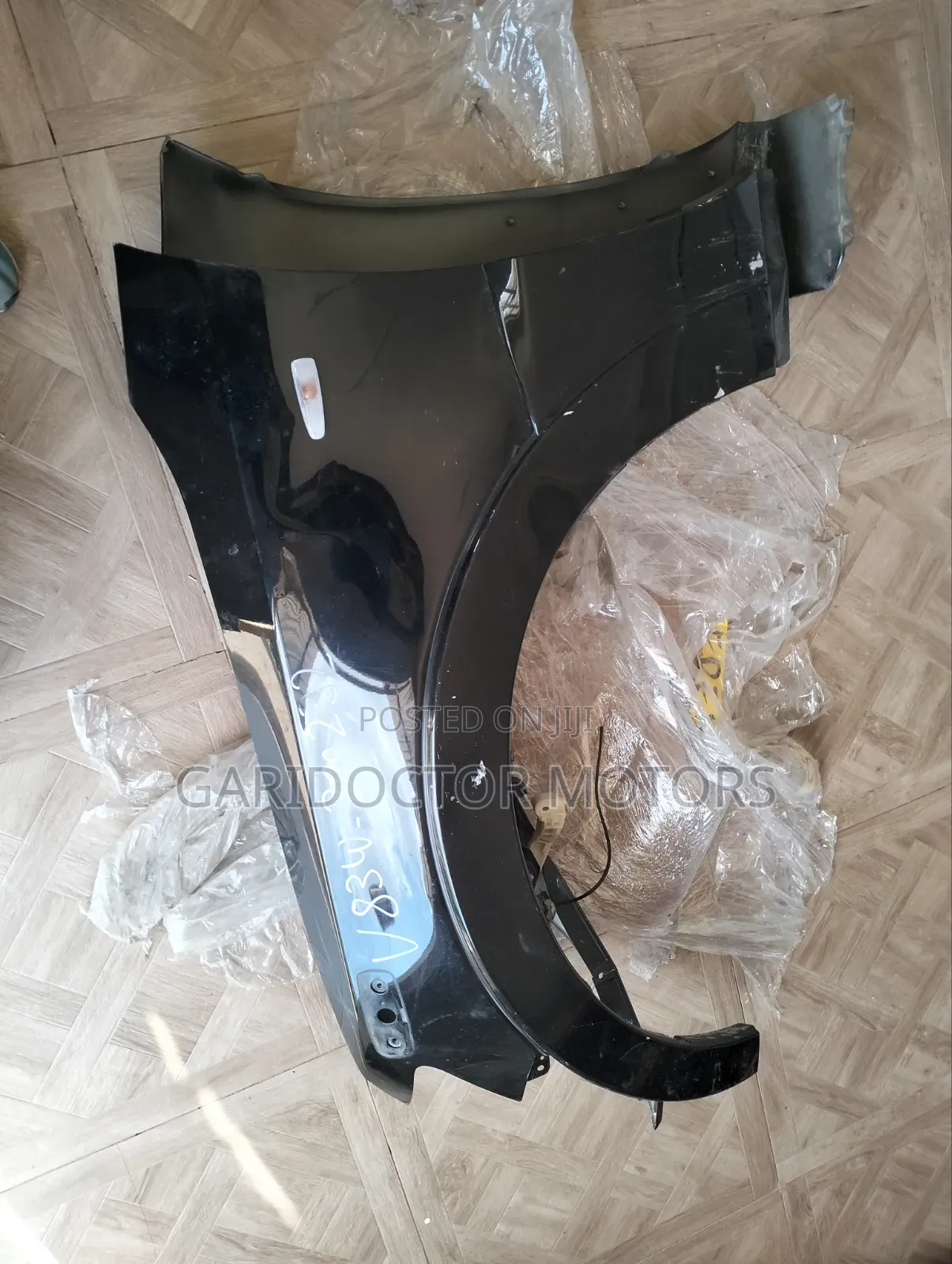 Mitsubishi Pajero Mk4 V80-V98 Front Fenders