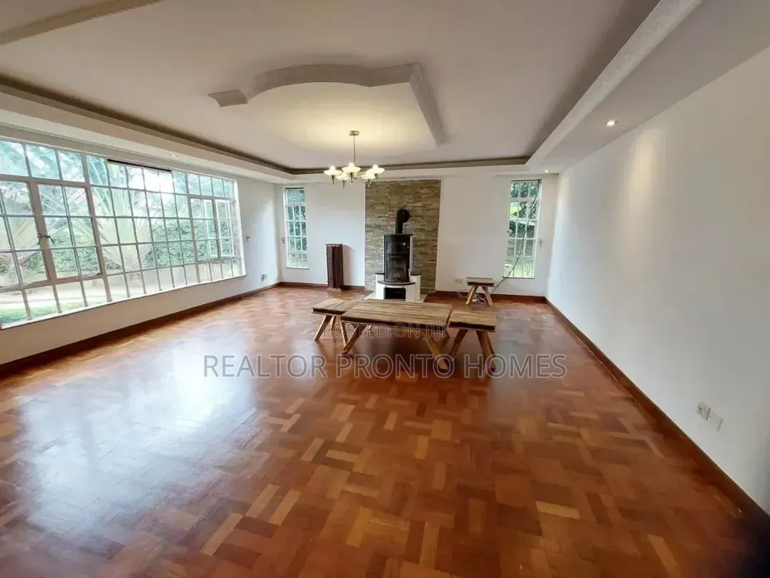 5bdrm Mansion in Runda for sale