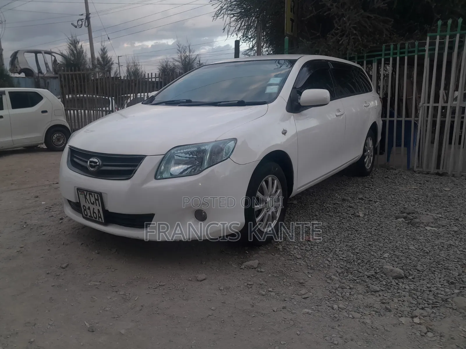 Toyota Corolla Fielder 1.5 Petrol AWD 2010 White