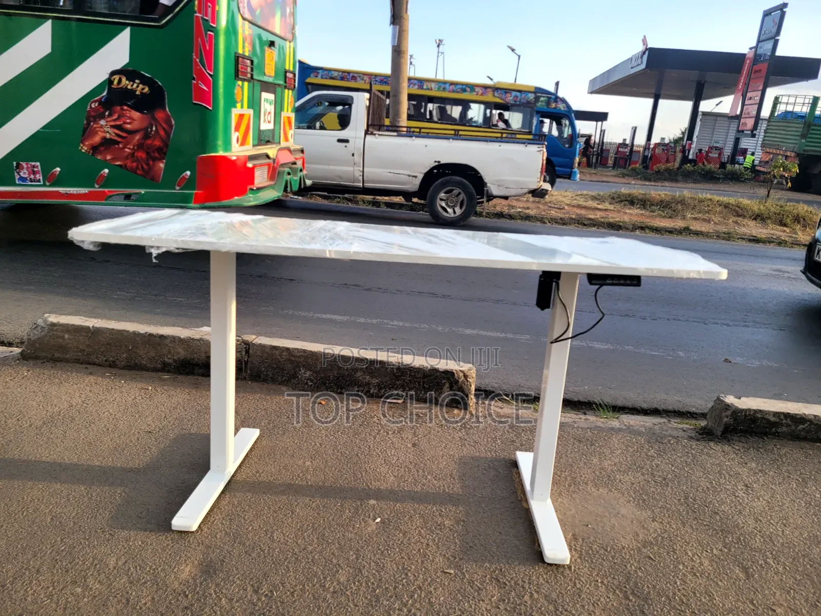 Electric Monitored Adjustable Desk 1.4m